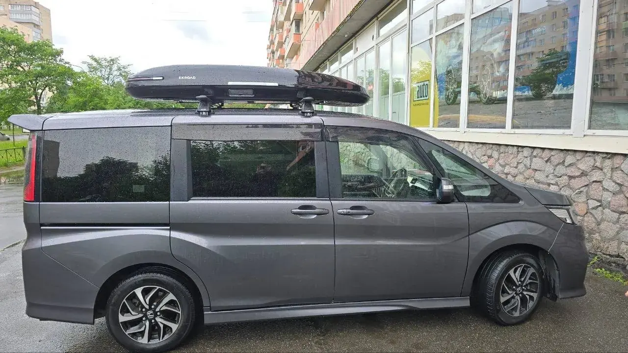 Установка автобокса ENROAD на Honda STEPWGN в магазине ES-AUTO