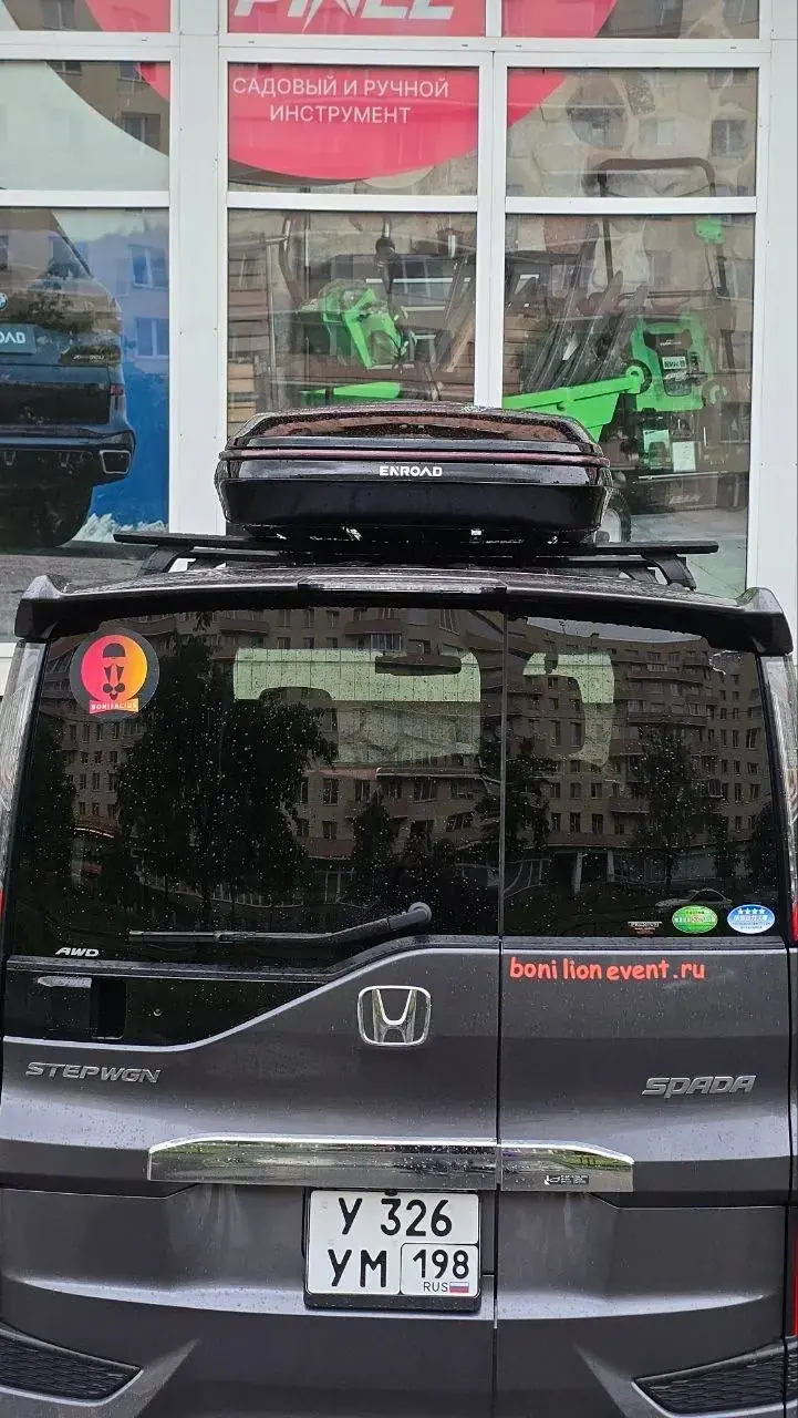 Установка автобокса ENROAD на Honda STEPWGN в магазине ES-AUTO