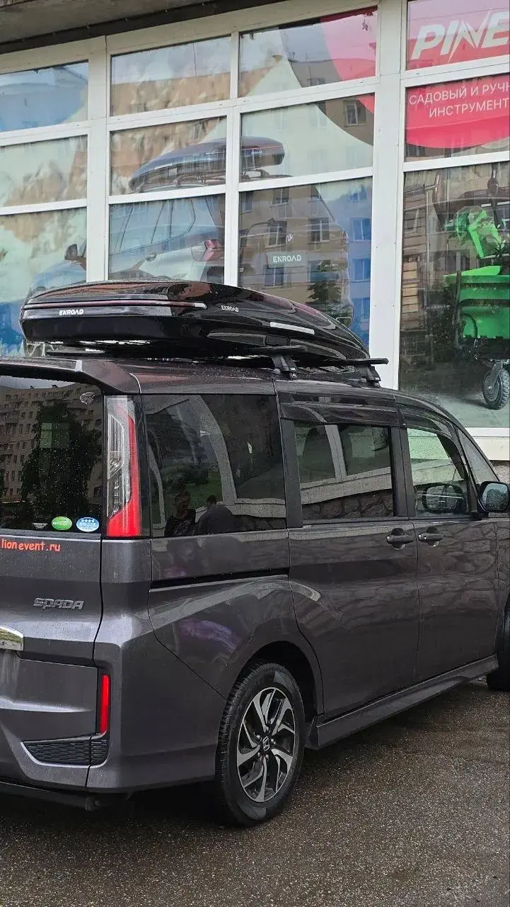Установка автобокса ENROAD на Honda STEPWGN в магазине ES-AUTO