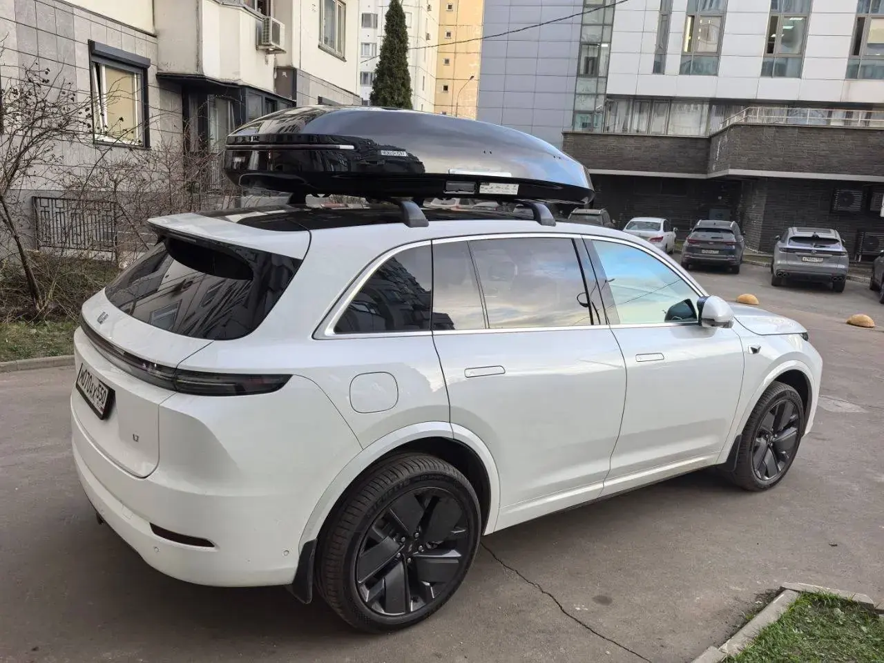 Установка автобокса ENROAD на Lixiang L7 в магазине ES-AUTO