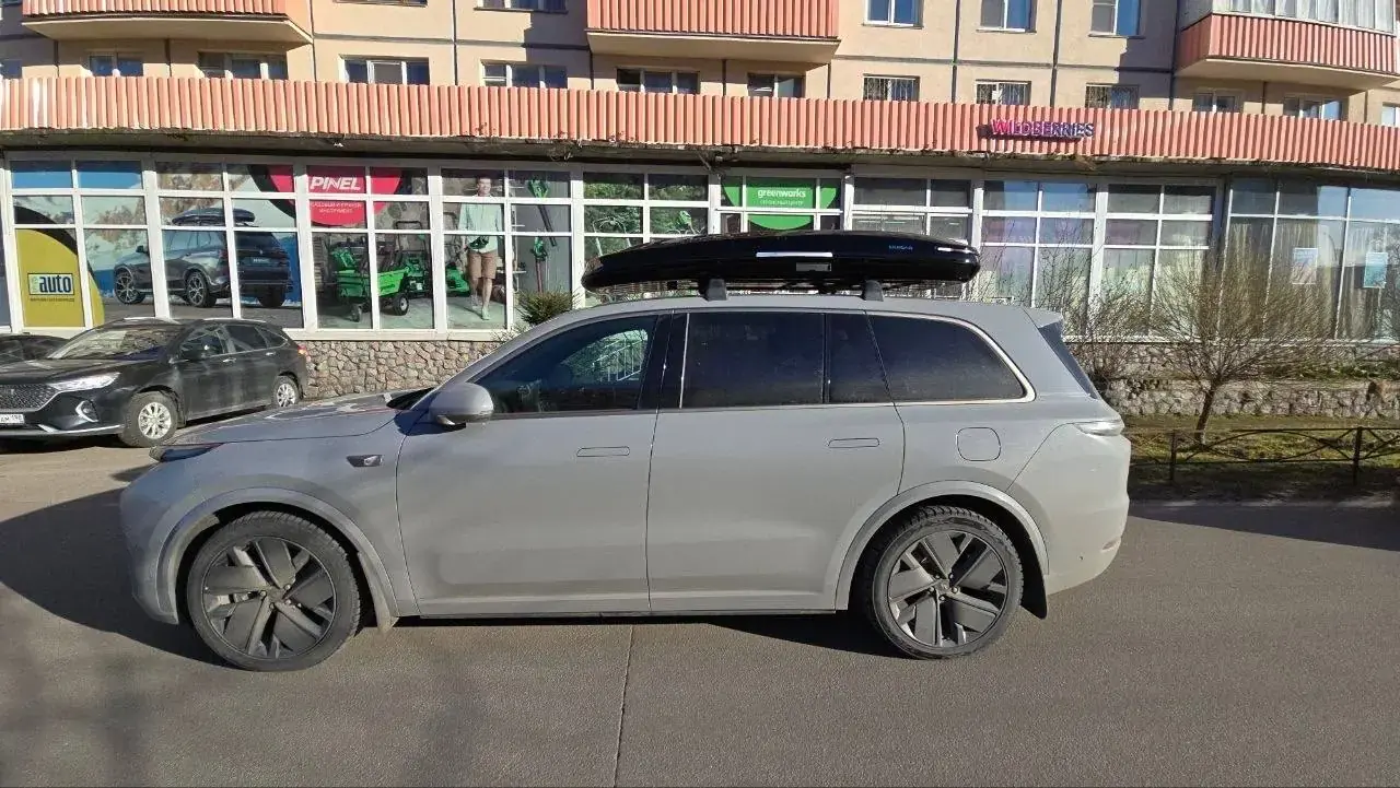 Установка автобокса ENROAD на Lixiang L9 в магазине ES-AUTO