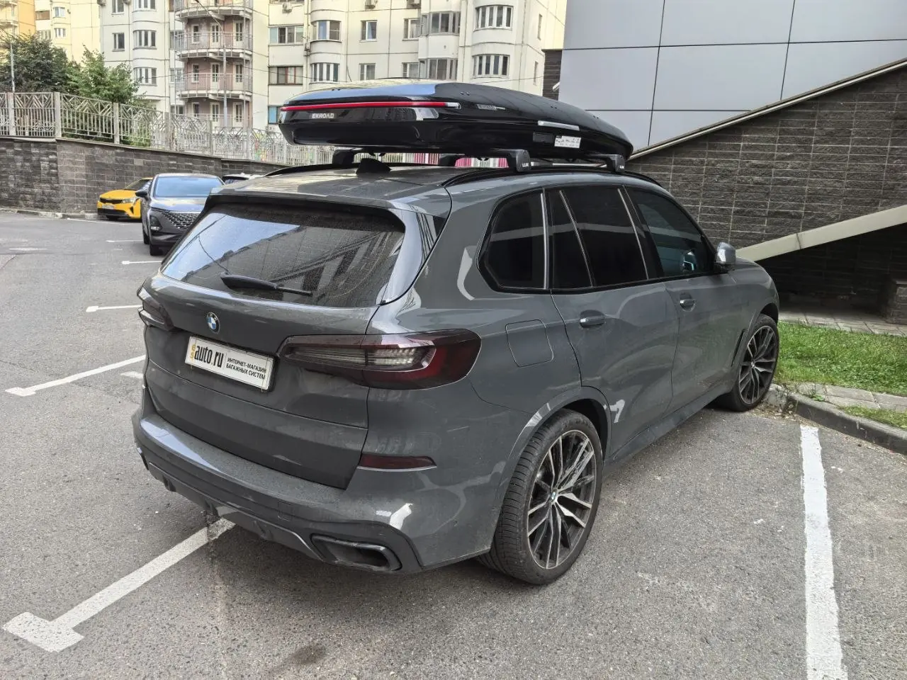 Установка автобокса ENROAD на BMW X5 в магазине ES-AUTO