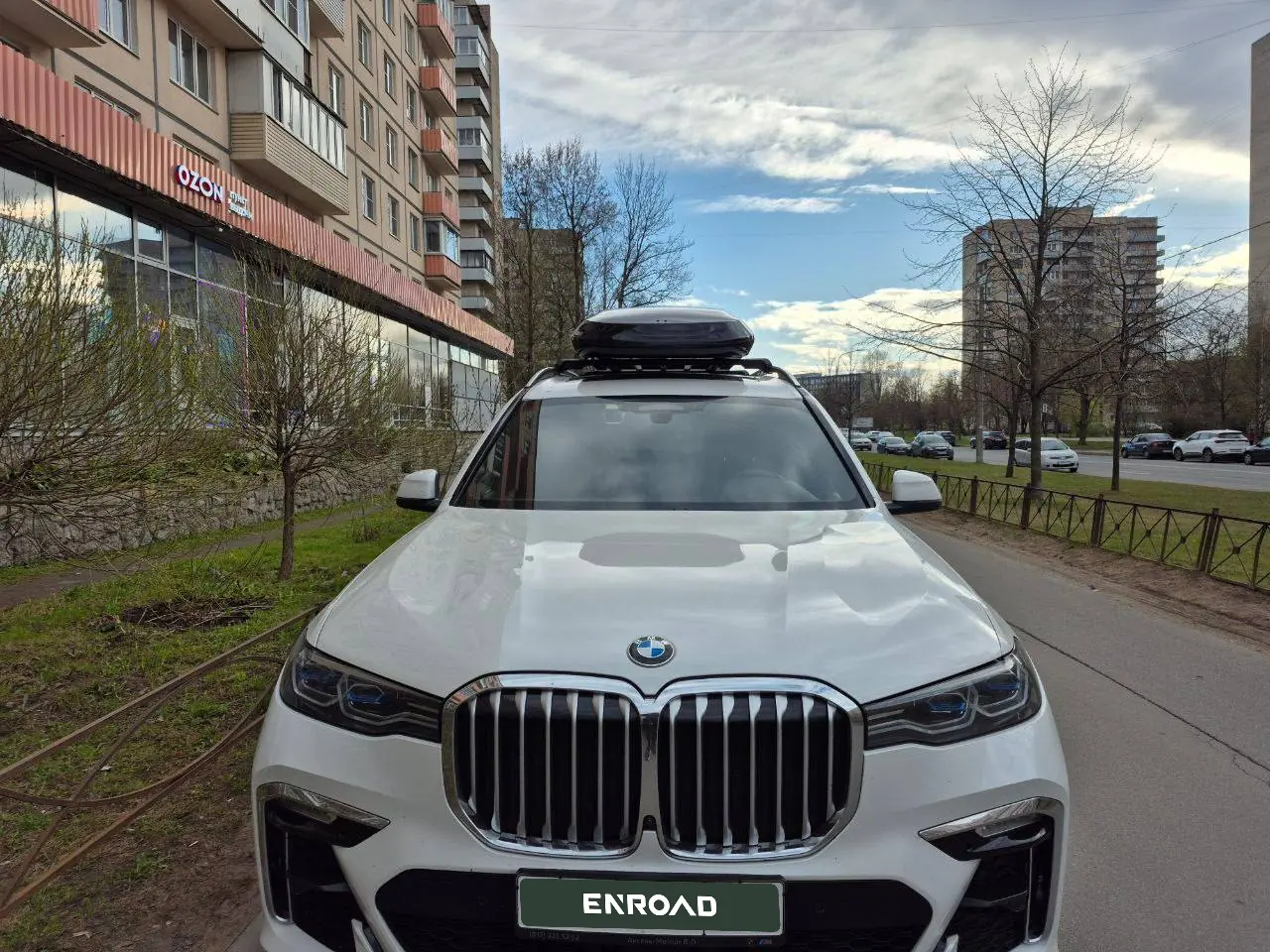 Установка автобокса ENROAD на BMW X7 в магазине ES-AUTO