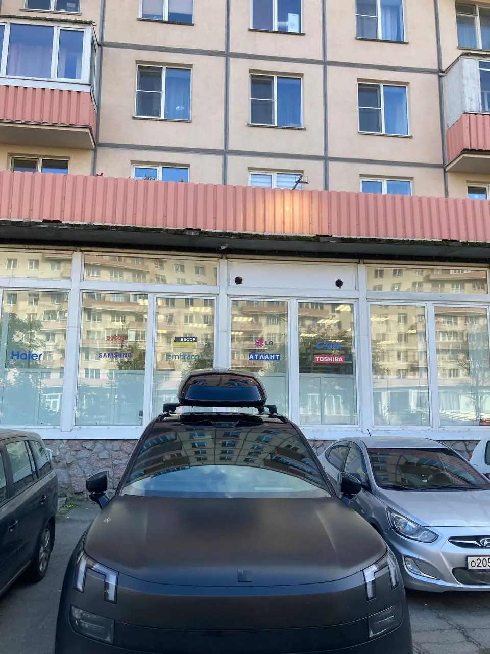 Установка автобокса ENROAD на LYNK & CO 900 в магазине ES-AUTO