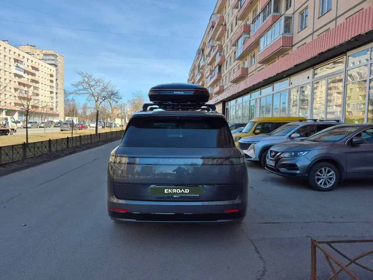 Установка автобокса ENROAD на LYNK & CO 900 в магазине ES-AUTO